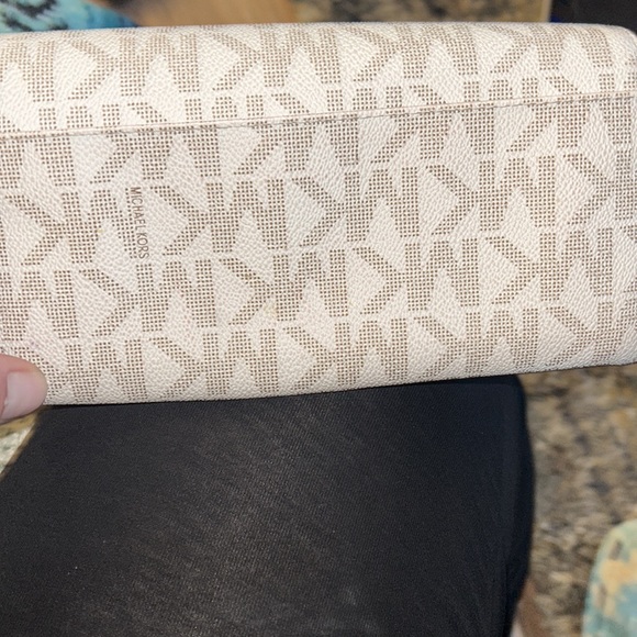 Michael Kors, small bag with matching wallet both together on sale - Picture 10 of 10